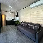 Сasa de vacaciones Gray House Kryvorivnya