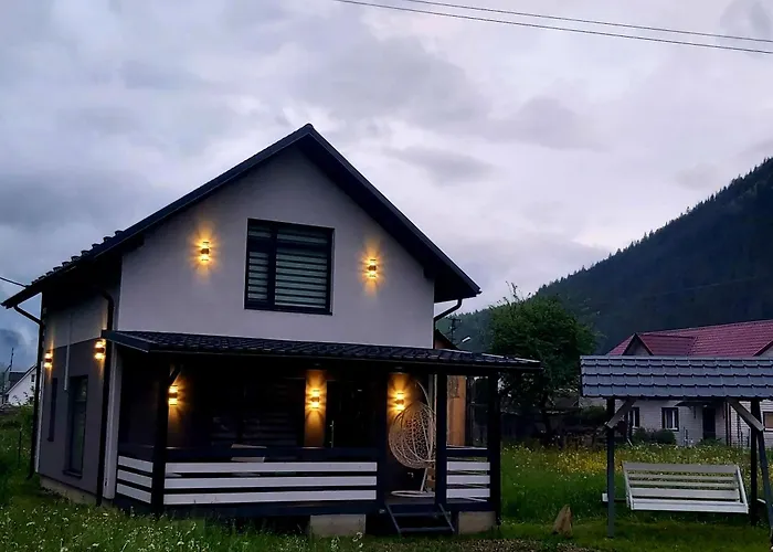 Gray House Kryvorivnya Verkhovyna